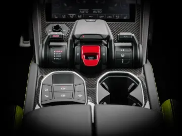 LAMBORGHINI Urus Perfomante Nero Helene  Full Exterior Carbo