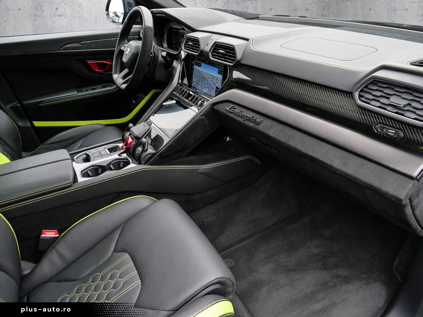 LAMBORGHINI Urus Perfomante Nero Helene  Full Exterior Carbo