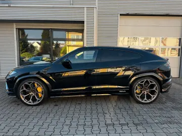 LAMBORGHINI Urus 4.0 V8 Performante  Akrapovic B&O Carbon
