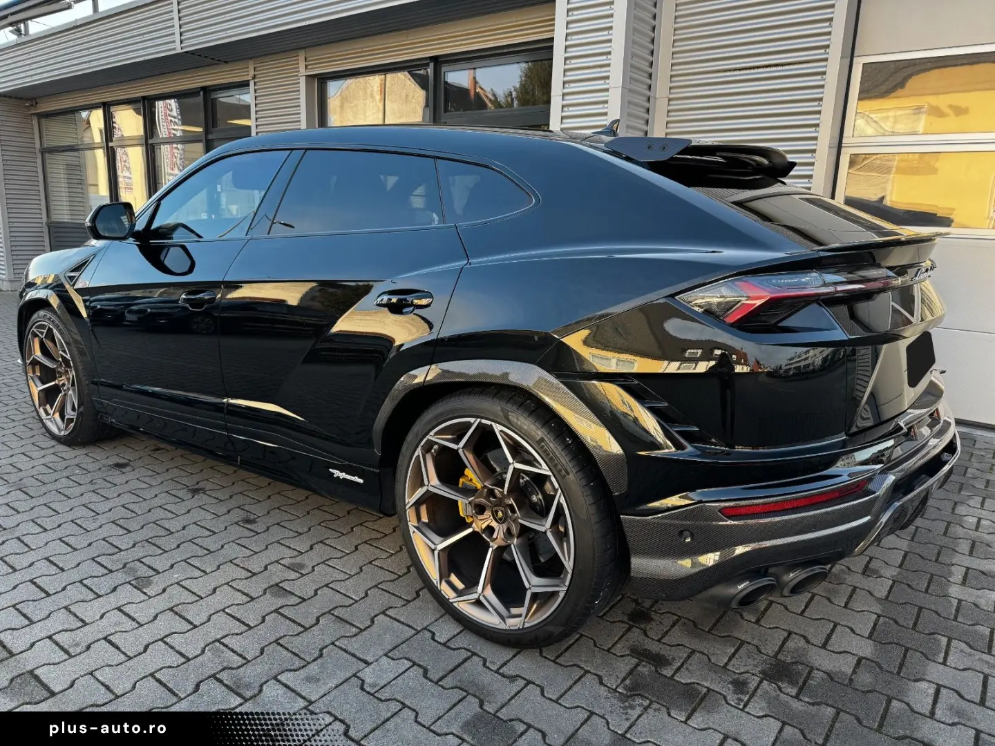 LAMBORGHINI Urus 4.0 V8 Performante  Akrapovic B&O Carbon