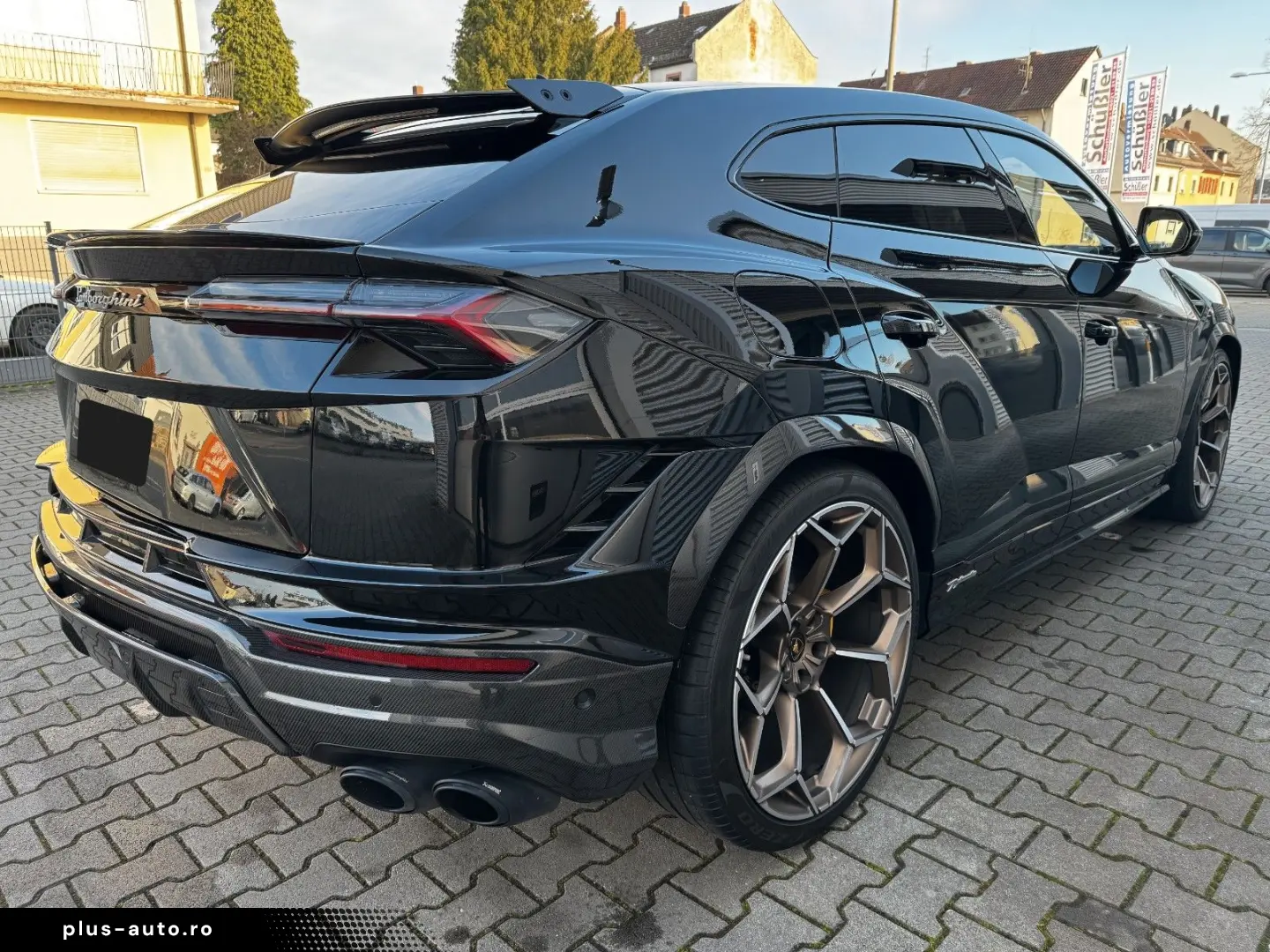 LAMBORGHINI Urus 4.0 V8 Performante  Akrapovic B&O Carbon