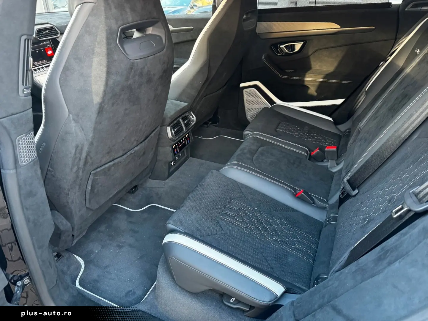 LAMBORGHINI Urus 4.0 V8 Performante  Akrapovic B&O Carbon