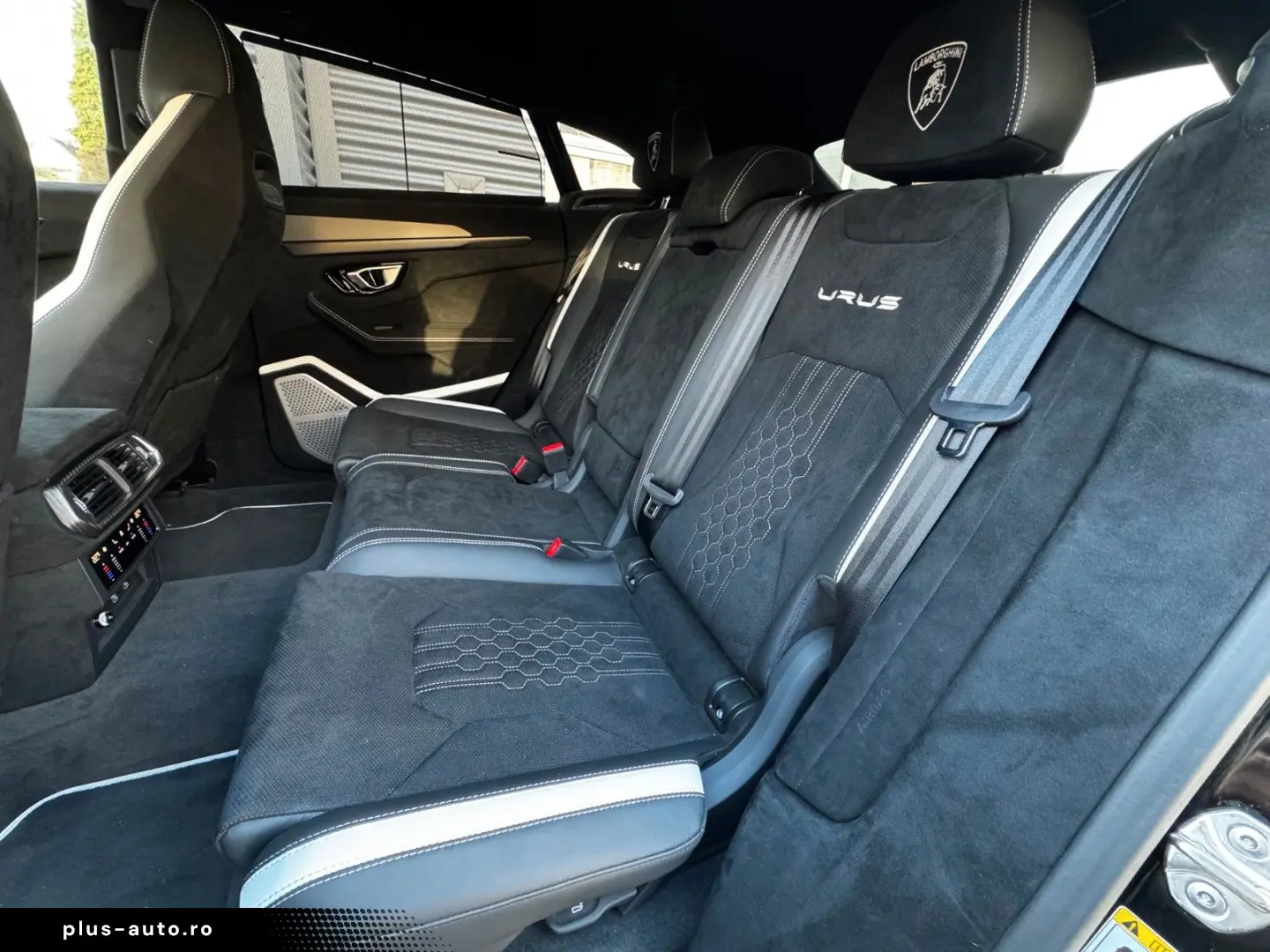 LAMBORGHINI Urus 4.0 V8 Performante  Akrapovic B&O Carbon