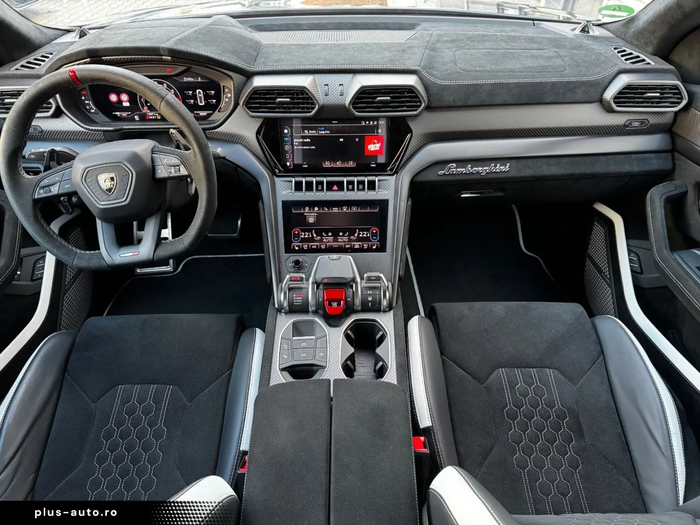 LAMBORGHINI Urus 4.0 V8 Performante  Akrapovic B&O Carbon