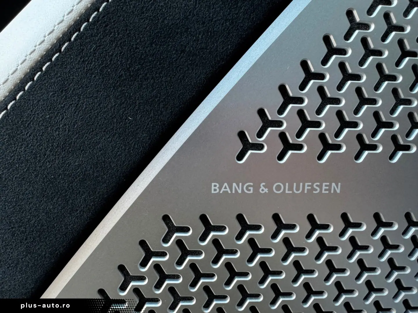 LAMBORGHINI Urus 4.0 V8 Performante  Akrapovic B&O Carbon