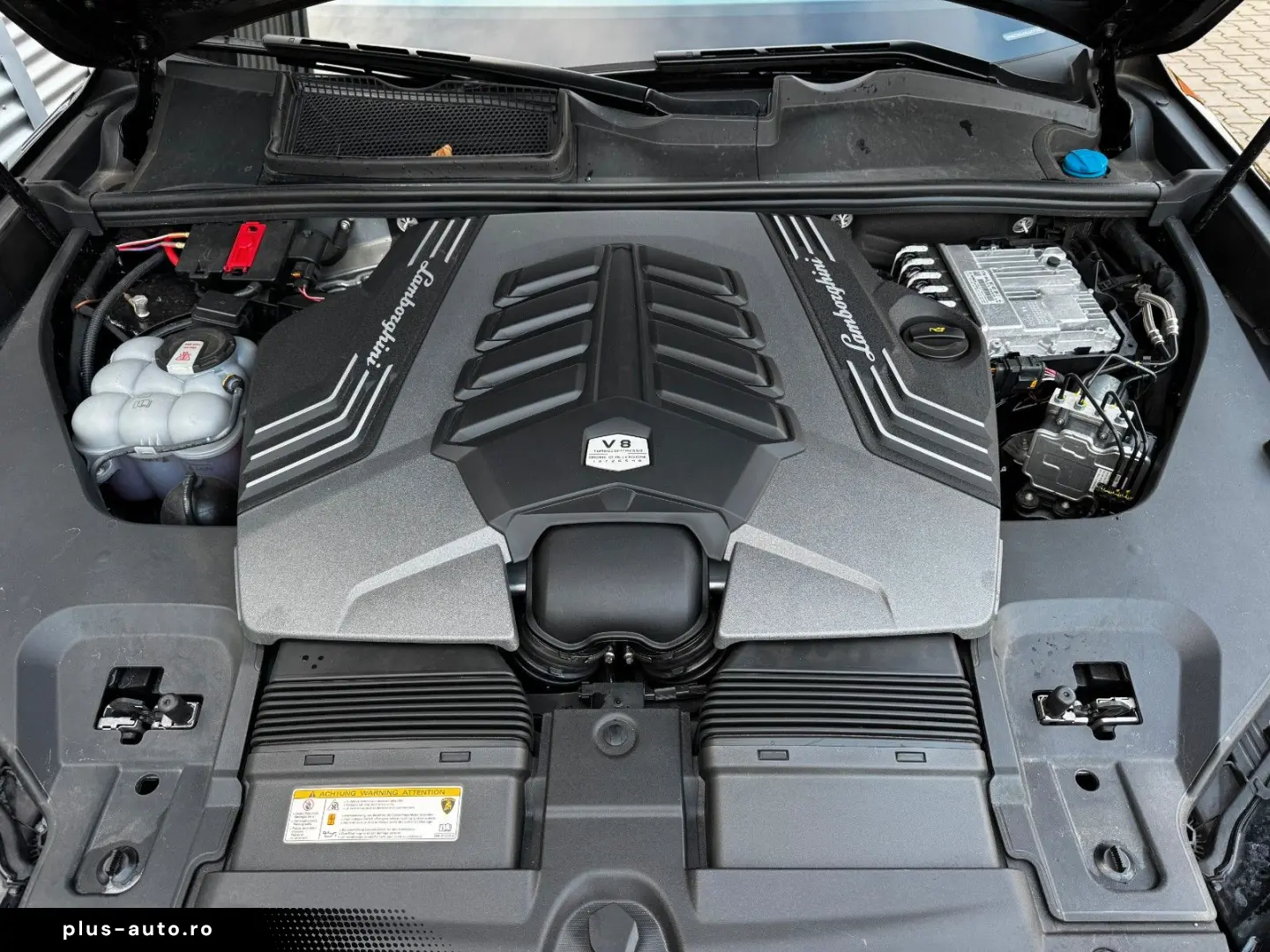 LAMBORGHINI Urus 4.0 V8 Performante  Akrapovic B&O Carbon