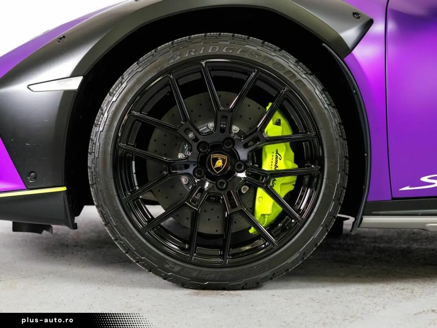 LAMBORGHINI Huracán Sterrato