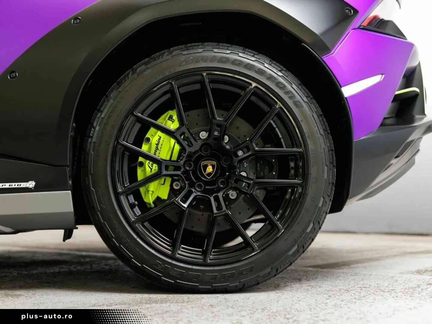 LAMBORGHINI Huracán Sterrato