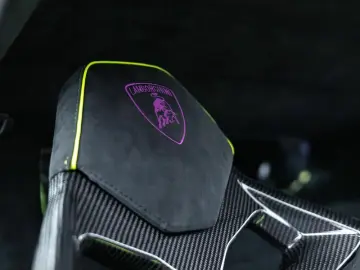 LAMBORGHINI Huracán Sterrato