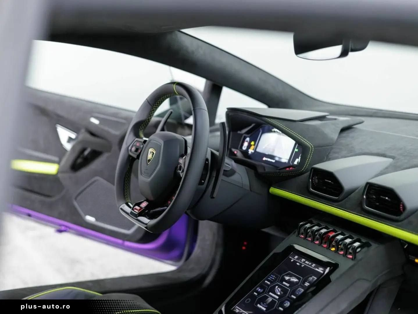 LAMBORGHINI Huracán Sterrato