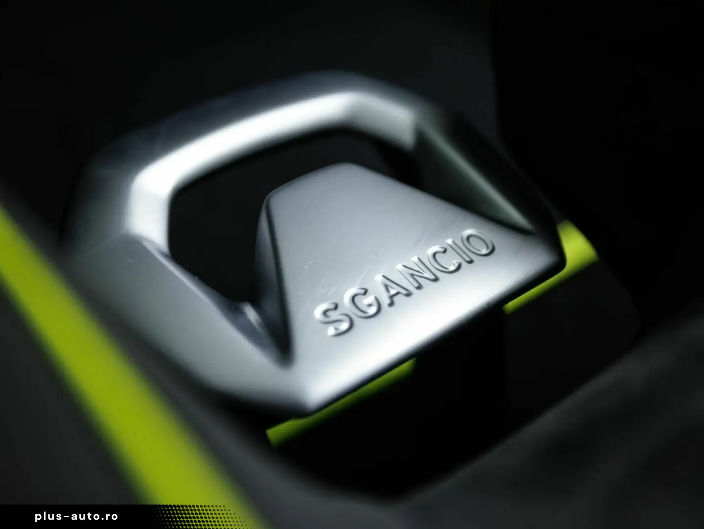 LAMBORGHINI Huracán Sterrato