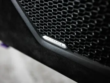 LAMBORGHINI Huracán Sterrato