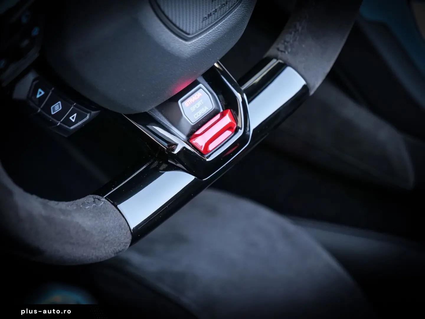 LAMBORGHINI Huracán EVO Spyder Balloon White  Lift  Sensonum