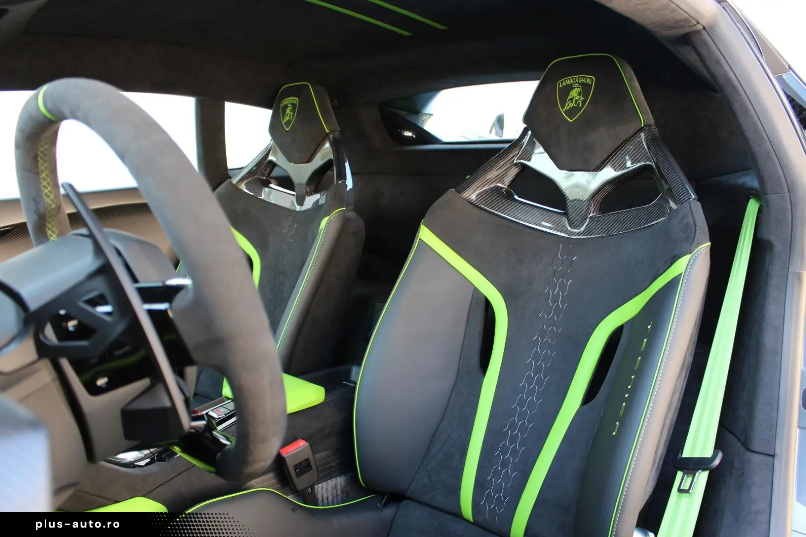 LAMBORGHINI Huracán Tecnica   CARBON INT  FUNCTIONAL  DAMISO