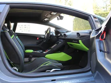 LAMBORGHINI Huracán Tecnica   CARBON INT  FUNCTIONAL  DAMISO