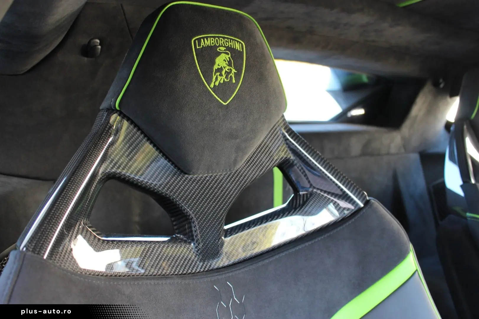 LAMBORGHINI Huracán Tecnica   CARBON INT  FUNCTIONAL  DAMISO