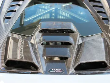 LAMBORGHINI Huracán Tecnica   CARBON INT  FUNCTIONAL  DAMISO