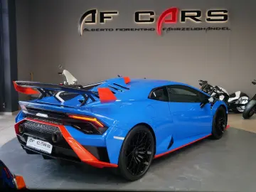 LAMBORGHINI Huracán STO LIFT Carbon Sport Seats Full