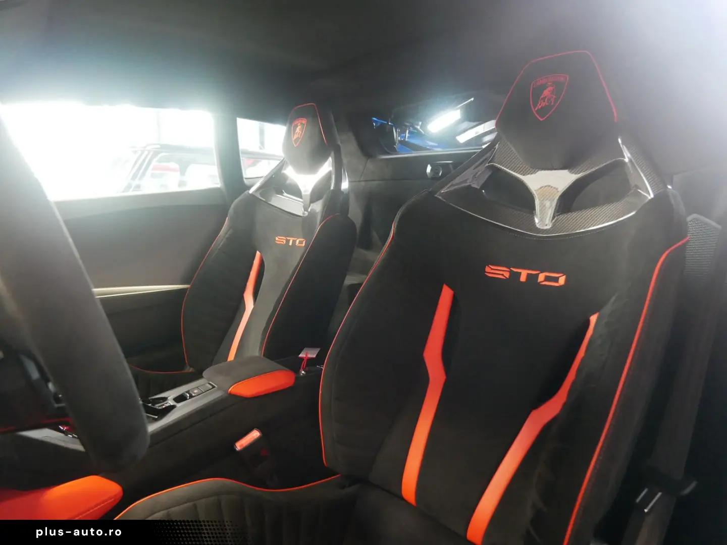 LAMBORGHINI Huracán STO LIFT Carbon Sport Seats Full