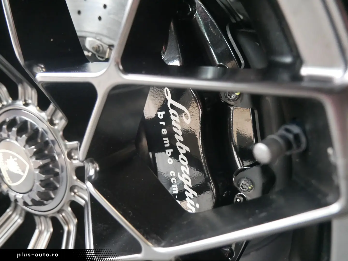 LAMBORGHINI Huracán STO LIFT Carbon Sport Seats Full