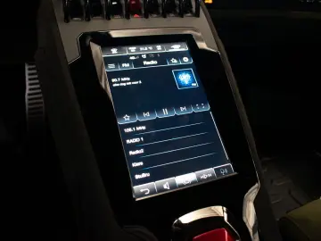 LAMBORGHINI STERRATO  VERDE TURBINE  SENSONUM  5.2l V10  SPO