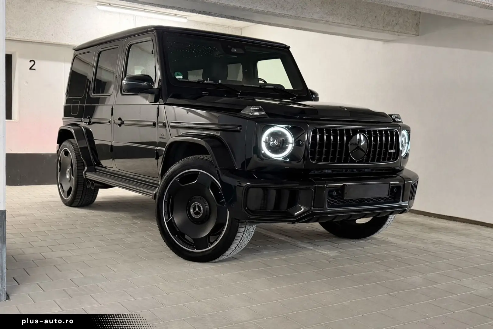 MERCEDES-BENZ BLACK ON BLACK BRABUS SOUND STERNENHIMMEL VOLL