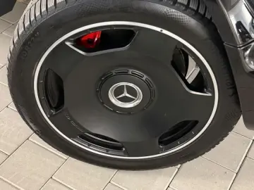 MERCEDES-BENZ BLACK ON BLACK BRABUS SOUND STERNENHIMMEL VOLL