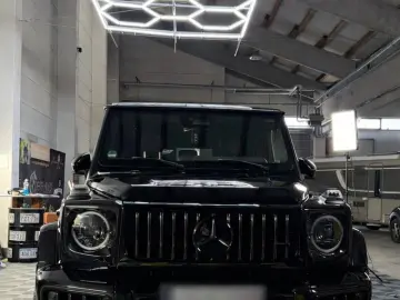 MERCEDES-BENZ BLACK ON BLACK BRABUS SOUND STERNENHIMMEL VOLL