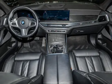 BMW X5 xDrive30d M Sport HUD PANO ACC AHK 360 KAM