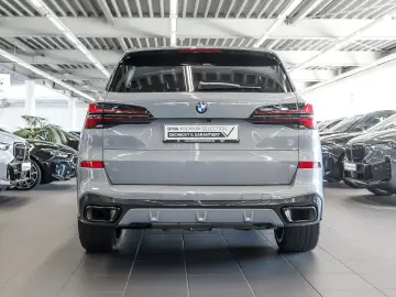 BMW X5 xDrive30d M Sport HUD PANO ACC AHK 360 KAM
