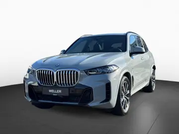 BMW X5 xDrive50e M SPORT 2-Achs Pano AHK PAPro H K