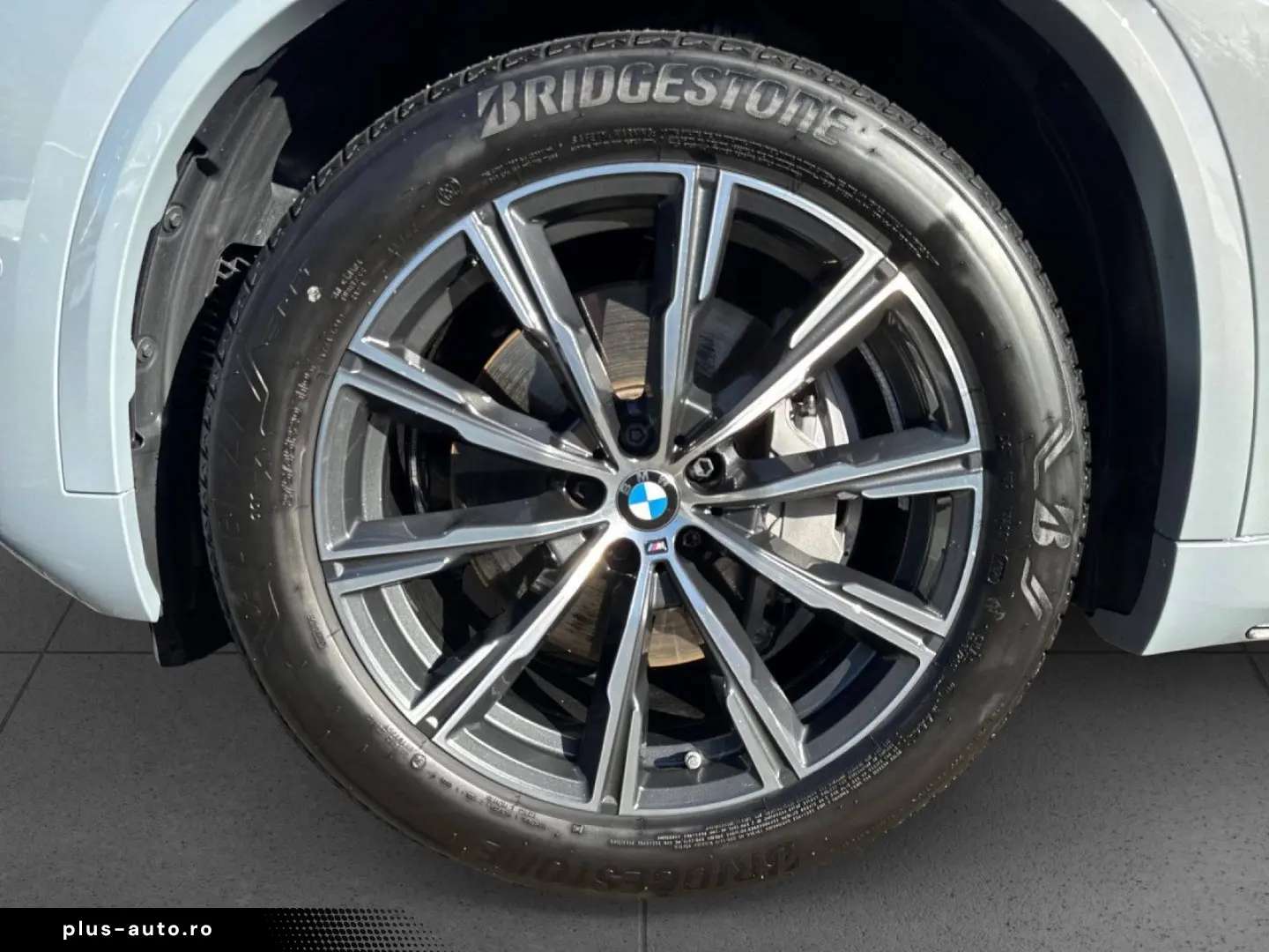BMW X5 xDrive50e M SPORT 2-Achs Pano AHK PAPro H K
