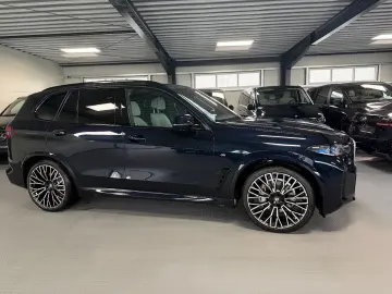 BMW X5 30d M Sport -2Achs-Pano-TV-Massage-Softcl-22Z