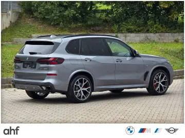 BMW X5 30d xDrive M SPORT ACC HUD PANO H&K AHK 360