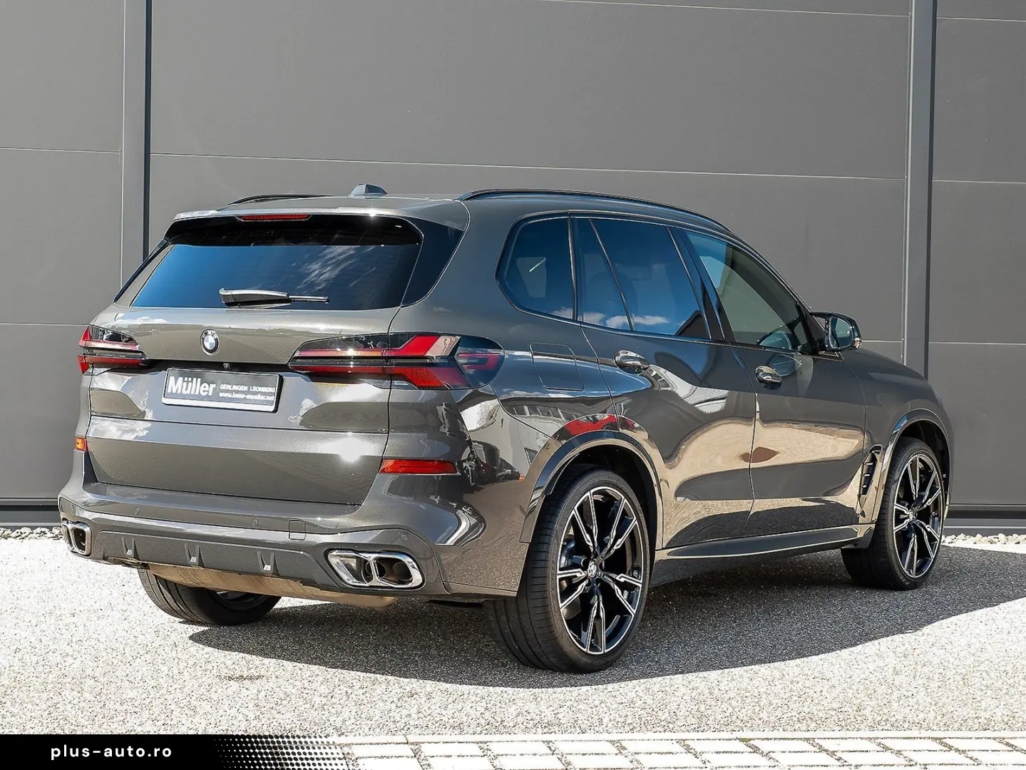 BMW X5 M60i xDrive Standheizung LED H K GSD AHK HUD