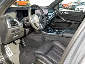 BMW X5 M60i xDrive Standheizung LED H K GSD AHK HUD