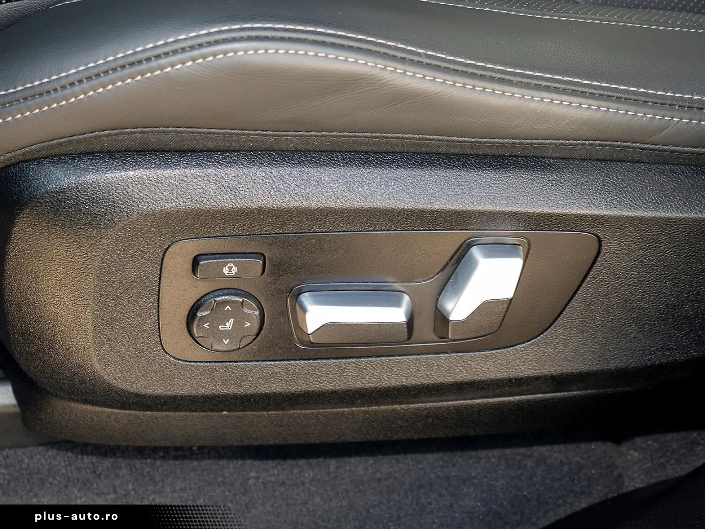 BMW X5 M60i xDrive Standheizung LED H K GSD AHK HUD