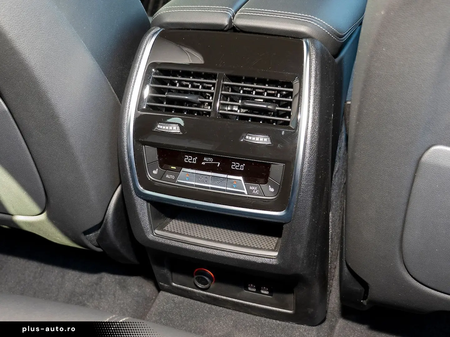 BMW X5 M60i xDrive Standheizung LED H K GSD AHK HUD