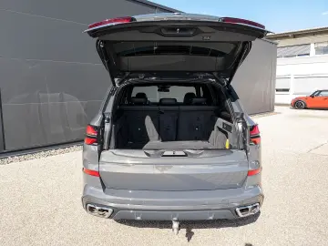 BMW X5 M60i xDrive Standheizung LED H K GSD AHK HUD