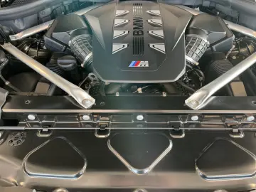 BMW X5 M60i xDrive M Sport Standheizung Massage AHK