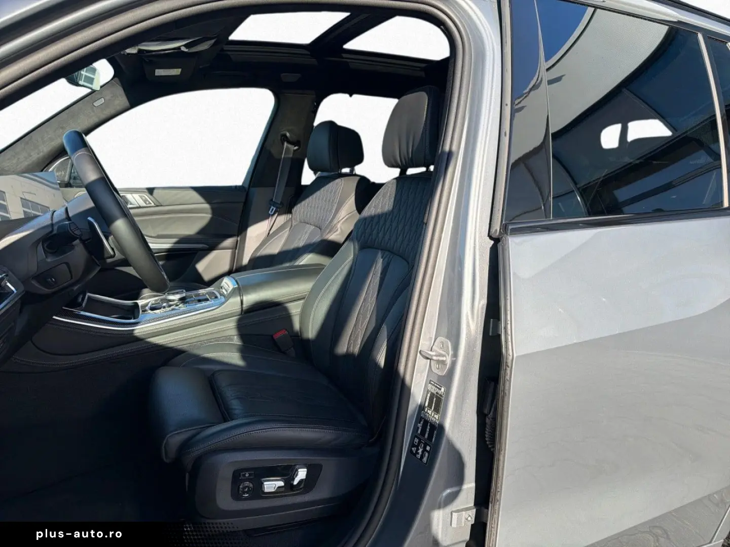 BMW X5 M60i xD M Sport AHK  NAVI   PaAssProf  4Klima