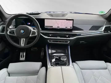 BMW X5 M60i xDrive AHK Pano DA&PA-Prof. Head-Up