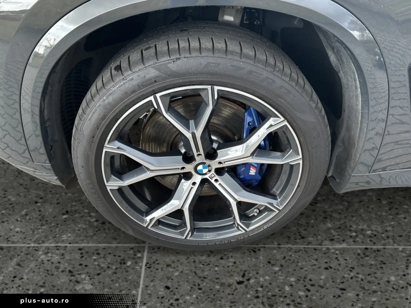 BMW X5 M60i xDrive 21 Zoll Luftfederung M Sport Sitz