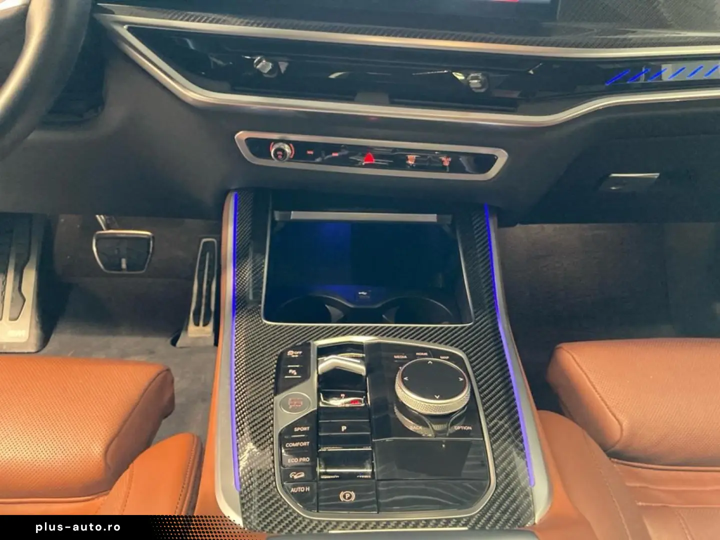 BMW X5 M60i xDrive Individual Pano AHK Massagesitze