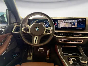 BMW X5 M60i Panoramadach AHK Soft Close 22'