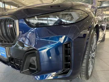 BMW X5 M60i Panoramadach AHK Soft Close 22'