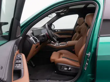 BMW X5 M Competition Panorama Belüftung Individual