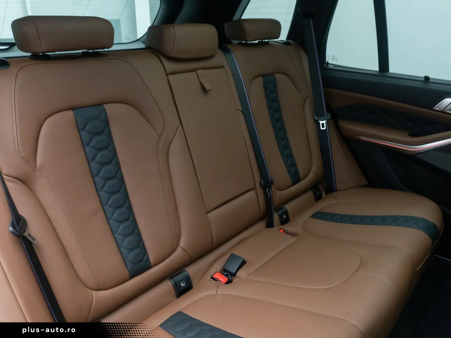 BMW X5 M Competition Panorama Belüftung Individual