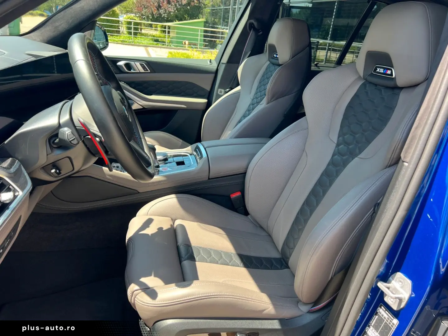 BMW X5 M M Competition B&W Carbon