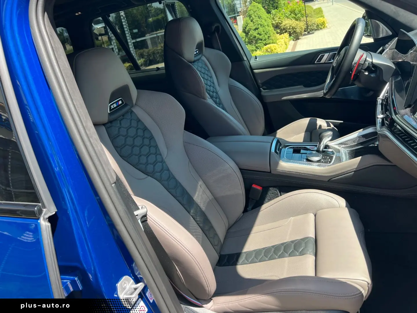 BMW X5 M M Competition B&W Carbon